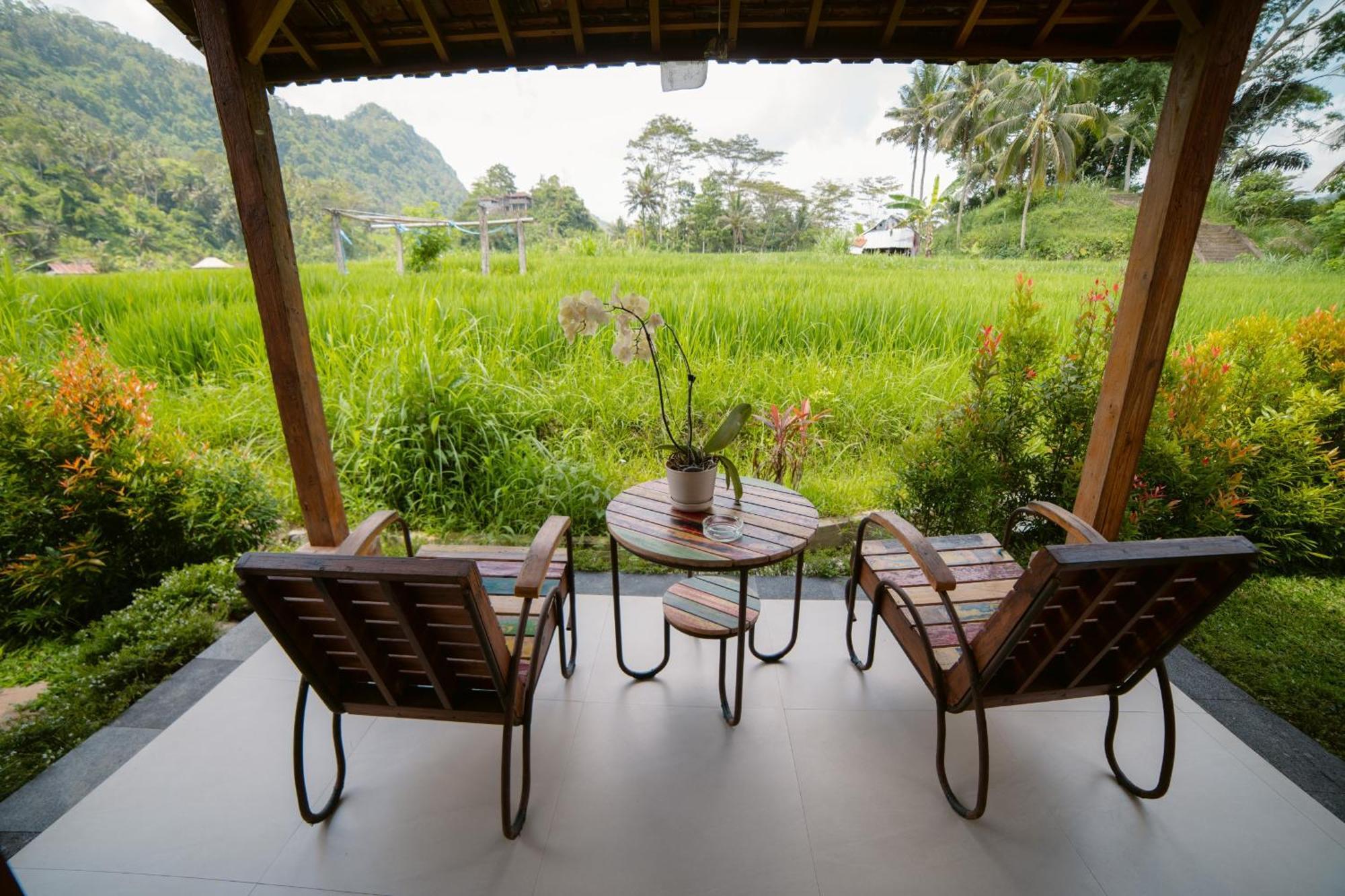Kubu Sakian Villa And Restaurant Sidemen Silebeng Экстерьер фото