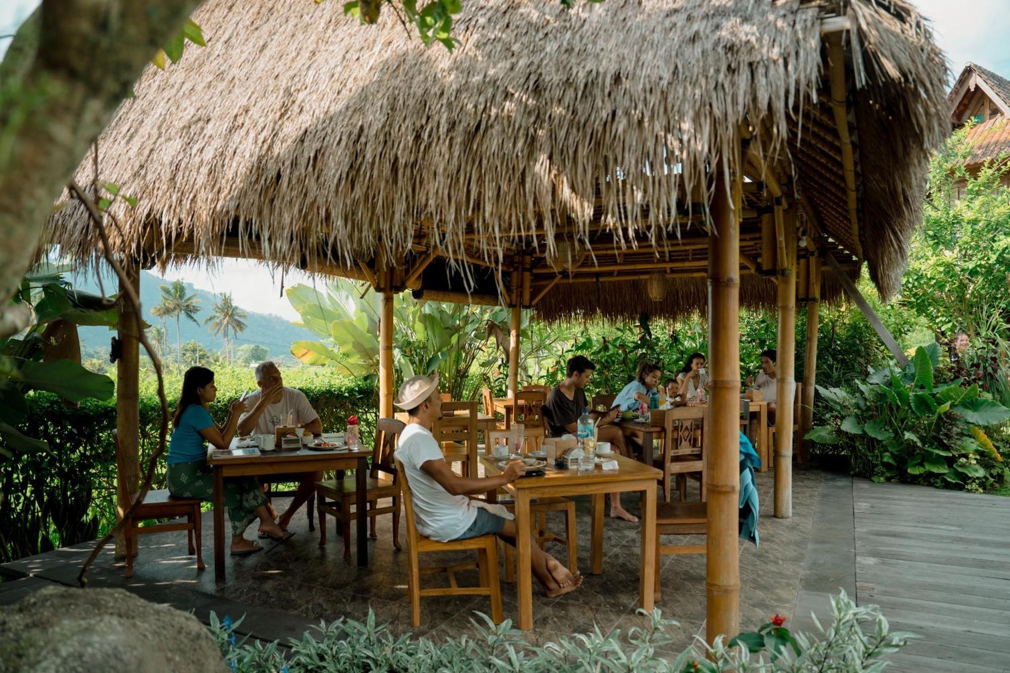 Kubu Sakian Villa And Restaurant Sidemen Silebeng Экстерьер фото